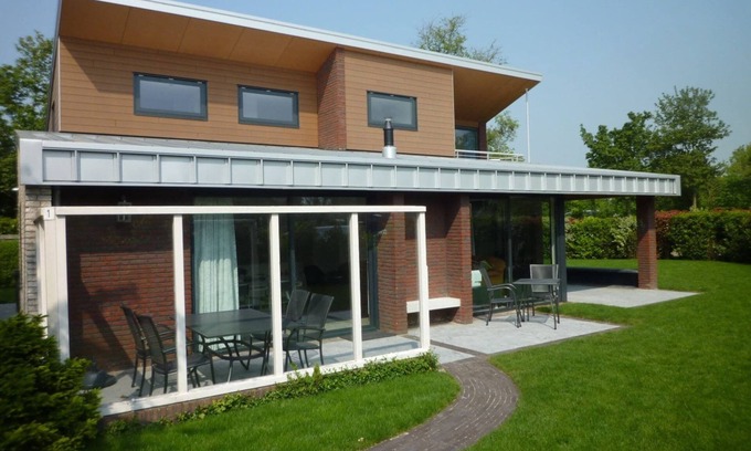 Kamperland Villa | Villa en Kamperland con jardםn