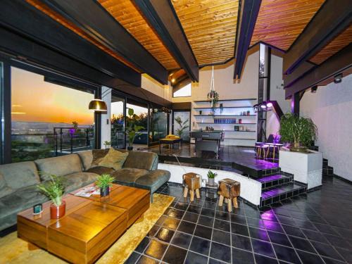 Weitersburg Casa | Villa in Koblenz with Rhine Views & Sauna