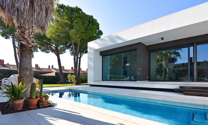 L'Escala Villa | Villa en L’Escala cerca de Playa Riells