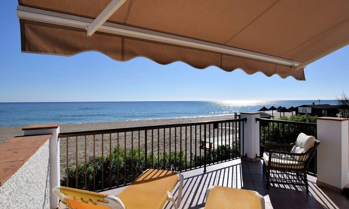 La Cala de Mijas Villa | Villa en La Cala de Mijas Frente Playa