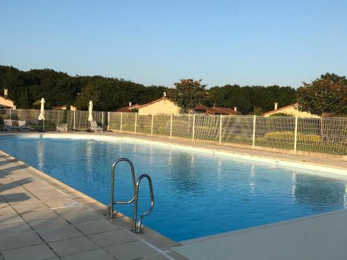 Les Forges Casa | Villa in Les Forges with Golf & Pool Access