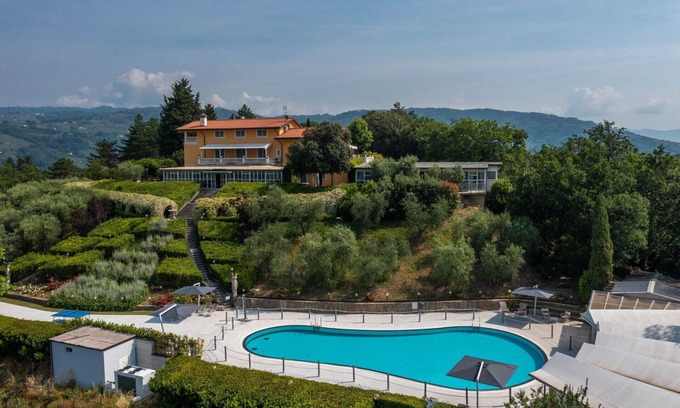 Margine Coperta-Traversagna Villa | Villa en Montecatini Alto con 6 habitaciones, capacidad 15