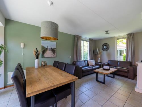 Andijk Casa | Villa in Netherlands with Spacious Garden