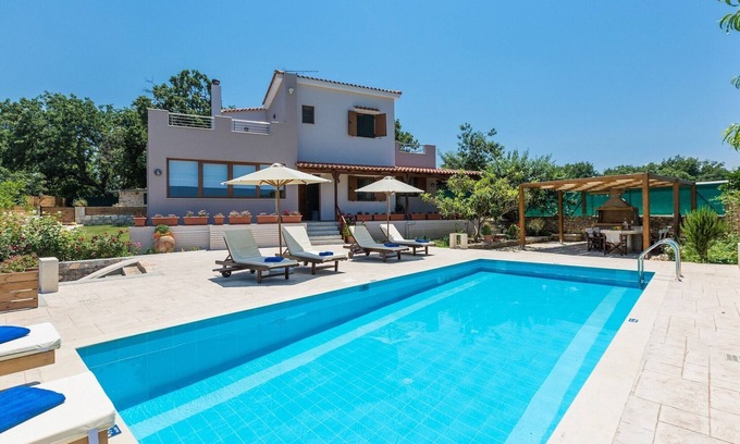 Prines Villa | Villa en Prines con piscina y barbacoa