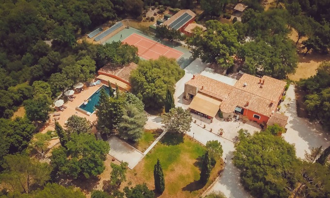 Besse-sur-Issole Casa | Villa in Provence - Your Ideal Vacation Getaway - July & August weekly promos!