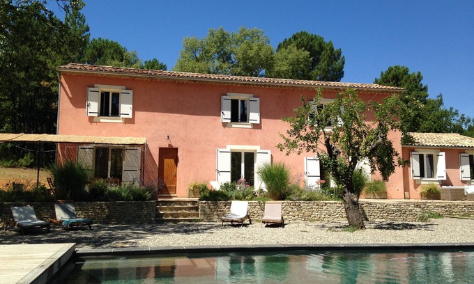 Gargas Villa | Villa En Rosellón-Gargas. Perfecto para aquellos que buscan descanso y relajación.