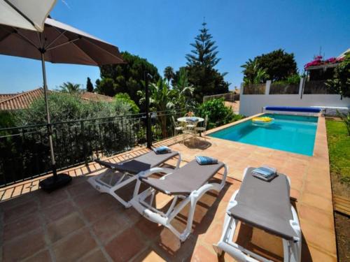 Salobreña Casa | Villa in Salobrena near Tropical Pool & Beach