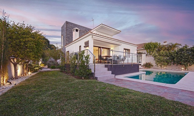 Urbanizacion Costabella Villa | Villa en España cerca de playa y piscina