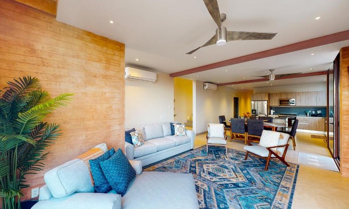 Rancho Cerro Colorado Casa | Villa in the Clouds