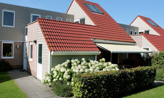 Kortgene Villa | Villa en Zelanda con terraza privada