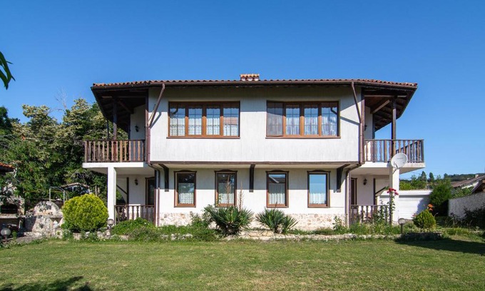 Golden Sands Apartamento | Villa Ira