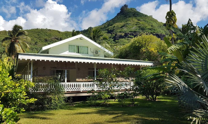 Pihaena Casa | Villa Iris by Tahiti Homes