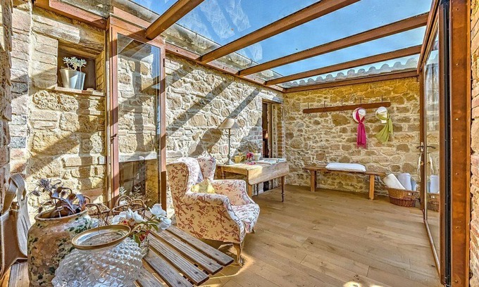 Pienza Villa | Villa Irmina, fully refundable with voucher*: A characteristic and welcoming two-story ancient tuscan country house surrounded by meadows and by green hills, with Free WI-FI.