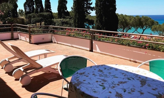 Castiglione della Pescaia Villa | Villa Monte Bianco - A dream with a sea view
