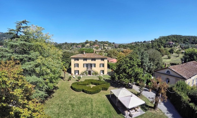 Lucca Villa | Villa en Lucca con 10 habitaciones, capacidad 20