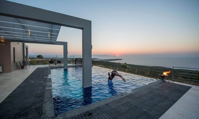 Kalathas Villa | Villa Jamila by Cura Villas Collection