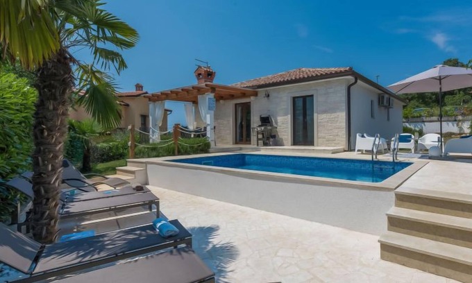 Nova Vas Casa | Villa Joy by Interhome