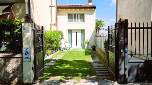 Borgo Milano Casa | Villa Joy Verona - Chalet Delux