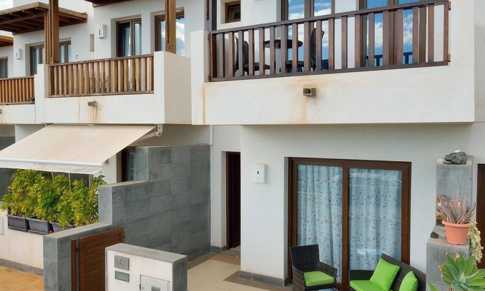 Puerto Calero Cabaña | Villa Julieta con piscina comunitaria en Puerto Calero By PVL