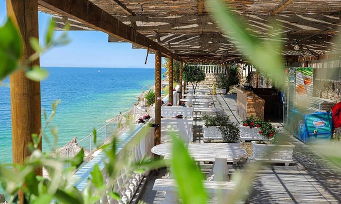 Sarande Hotel | Villa Juna Beach