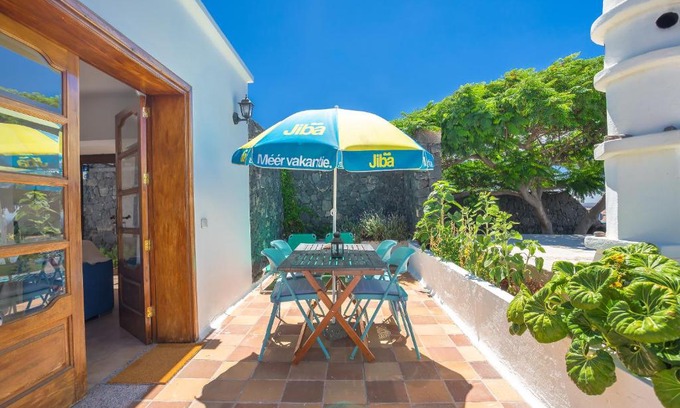 Tias Apartamento | Villa Jupe