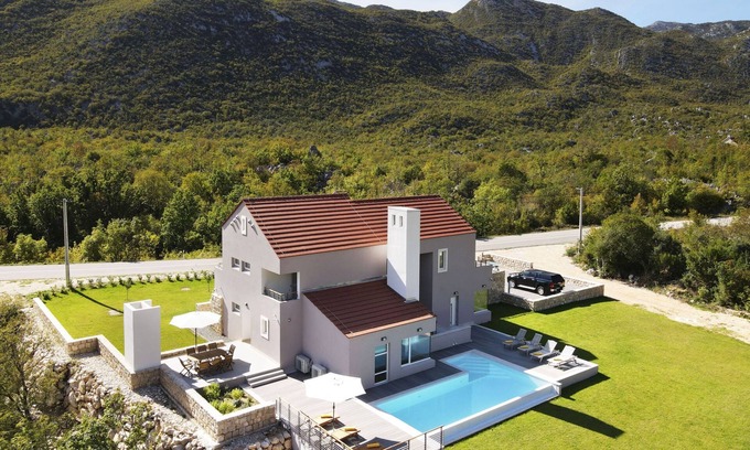 Tucepi Casa | Villa Jure by Interhome