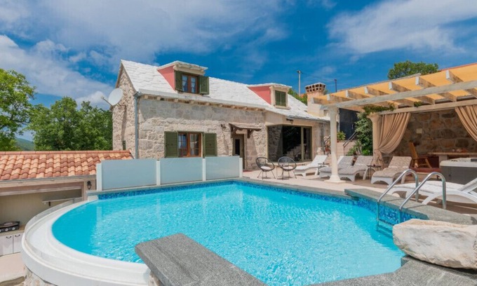 Podbablje Villa | Villa Kameni Cvijet - Makarska by Villas Guide
