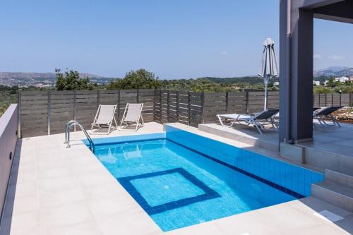 Filaki Villa | Villa Karouzo - With Private Pool