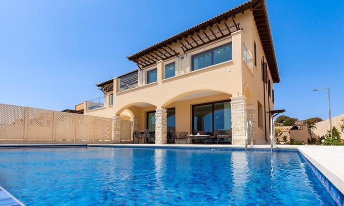 Aphrodite Hills Complejo | Villa Kasseri - Tres Habitaciones Resort, Capacidad 6