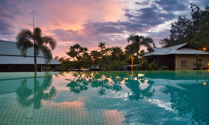 Ulu Melaka Cabina | Villa Kelapa Langkawi
