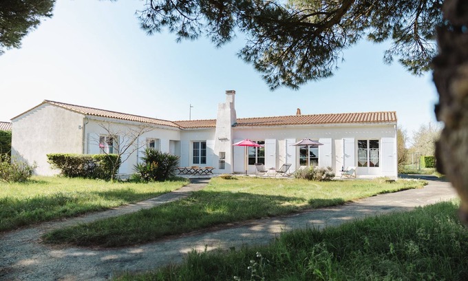 Ile-d'Aix Villa | Kenavo-Villa-Villa-Baño con ducha-Vista al mar