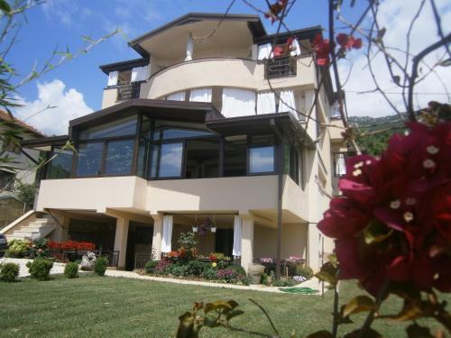 Pestani Apartamento | Villa Koceski