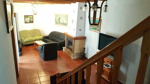 Cómpeta Chalet De Esquí | Villa López