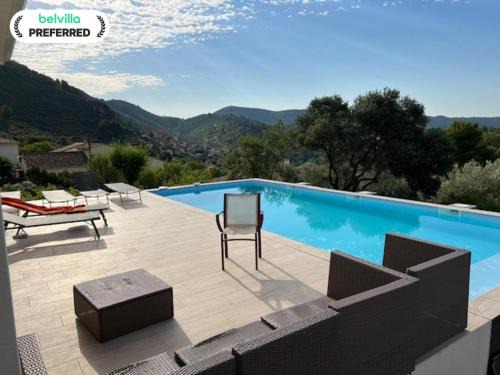 Roquebrun Casa | Villa l'Esquirol with view and pool