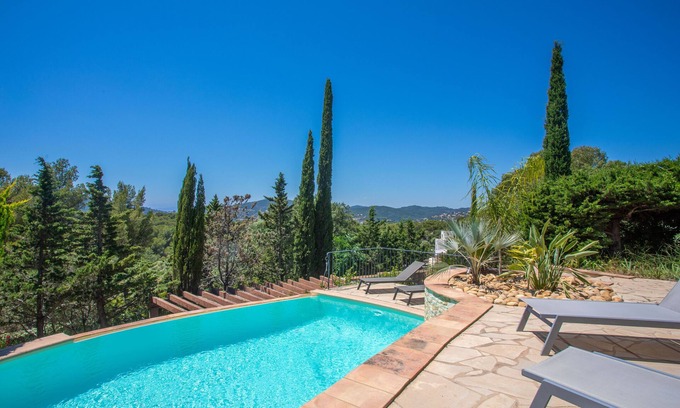 Antheor Villa | Villa 'La Colline' con vistas al mar, Wi-Fi y aire acondicionado
