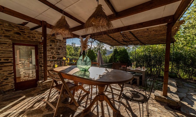 Montferrer Villa | Villa 'La Finca' con piscina privada, terraza privada y Wi-Fi