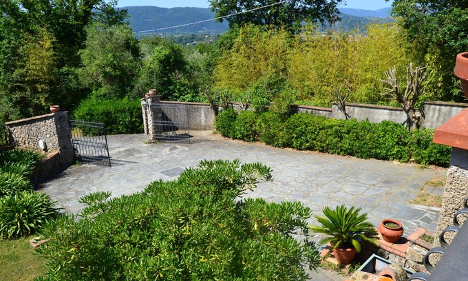Fosdinovo Villa | Villa La Pippola entire house