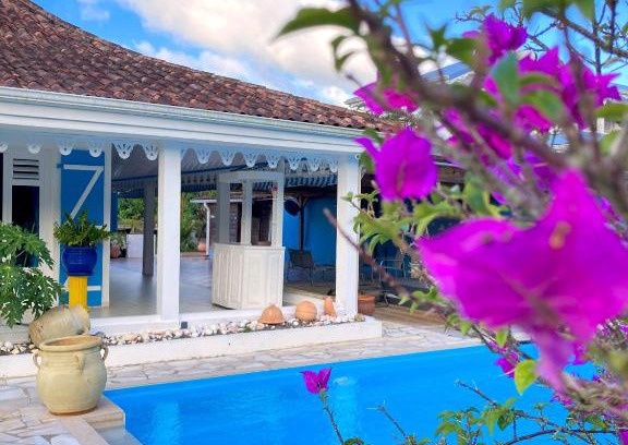 Ducos Villa | Villa La Roserie