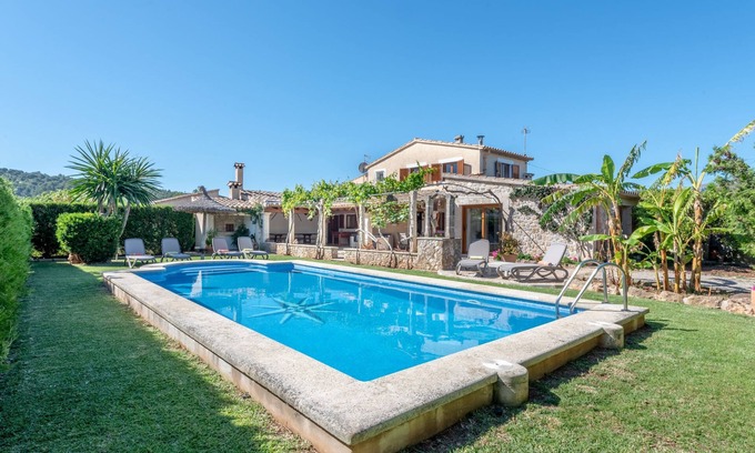 Pollensa Villa | Villa "La Sorteta De Cuxach" Enclavada en la Naturaleza y con Piscina