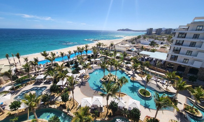 El Médano Ejidal Complejo | Villa la Valencia, December 21st -28th, 4-bedroom Ocean Front Penthousen5-Star