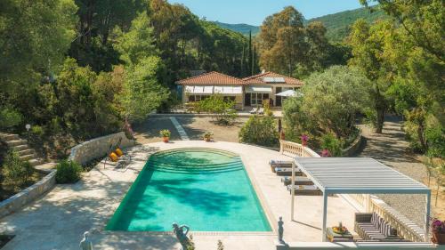 Lacona Villa | VILLA LACONELLA 8&4, Emma Villas