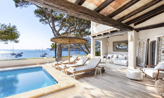 Port d'Andraitx Villa | Villa Las Madrugadas in front sea line, Port Andratx (direct from the owner)