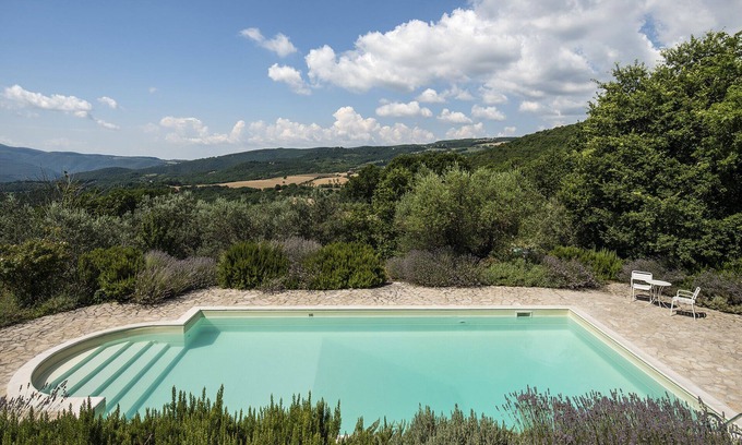 Todi Villa | Villa Lavanda, Campo granja cerca de Todi, en el centro de la región de Umbría
