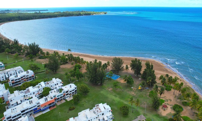 Zarzal Apartamento | Villa Layka Beach House @ Playas del Yunque, Rio Grande P.R