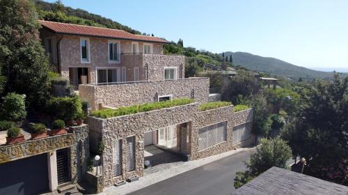 Punta Ala Villa | VILLA LE MANDRIE 7&2, Emma Villas
