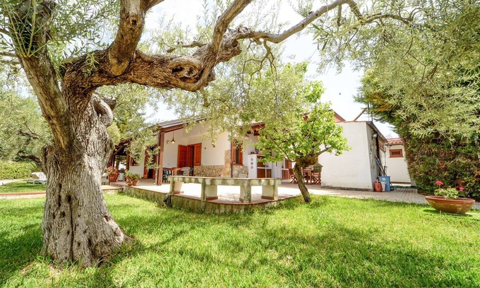 Mazzaforno Apartamento | Villa Le Magnolie
