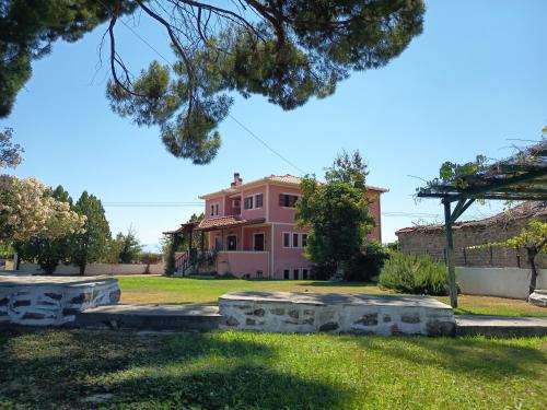 Artemida Casa | Villa Lechonia
