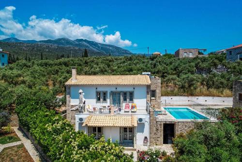 Lefktron Villa | Villa Levanda Elia