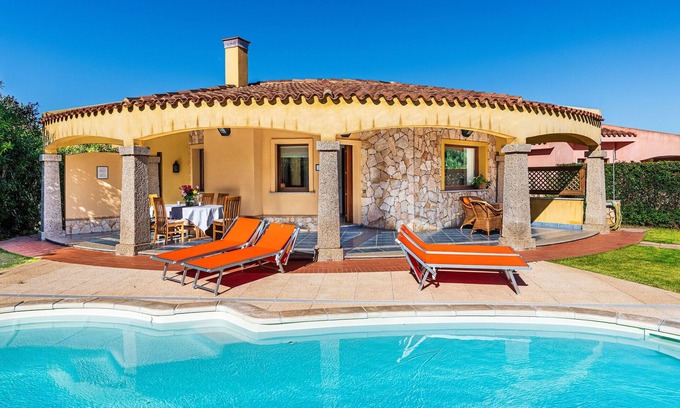 Costa Rei Villa | Villa 'Levante' con piscina privada, Wi-Fi y aire acondicionado