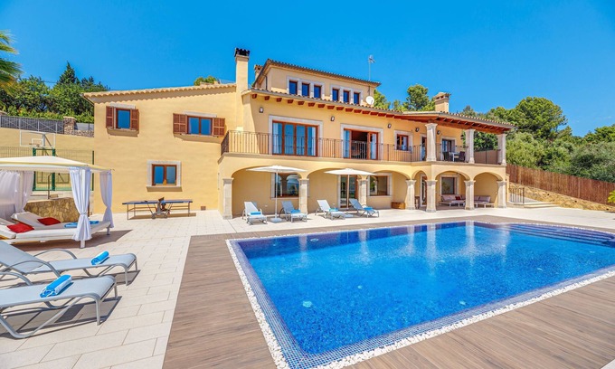 Sa Coma Villa | Villa Liman con vistas al mar, vistas a la montaña, Wi-Fi, piscina, terraza, balcón y jardín